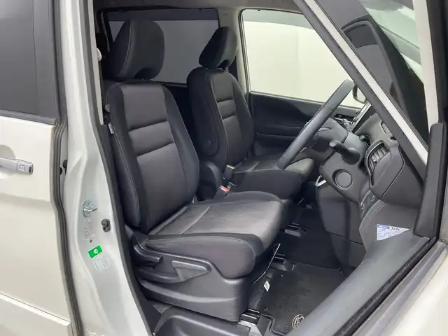 日産 セレナ ハイウェイスター Vセレクション 新潟県 2017(平29)年 9.5万km ブリリアントホワイトパール 両側パワースライドドア/左側ハンズフリードア/純正ナビ（Bluetooth・USB・CD・DVD・Blu-ray）/アラウンドビューモニター /プロパイロット　/追従クルーズコントロール/レーンキープアシスト　/前後コーナーセンサー　/パーキングアシスト　/アイドリングストップ/衝突被害軽減システム　/LEDオートライト　/純正ビルトインETC　/前方ドライブレコーダー/社外１５インチアルミホイール/スマートキー/保証書/取扱説明書