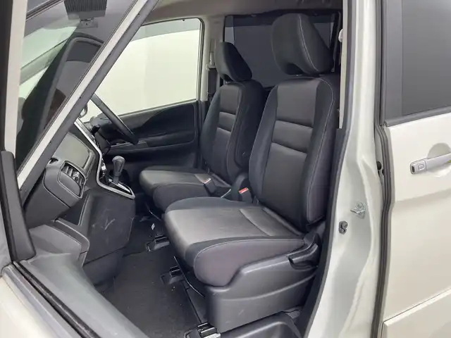 日産 セレナ ハイウェイスター Vセレクション 新潟県 2017(平29)年 9.5万km ブリリアントホワイトパール 両側パワースライドドア/左側ハンズフリードア/純正ナビ（Bluetooth・USB・CD・DVD・Blu-ray）/アラウンドビューモニター /プロパイロット　/追従クルーズコントロール/レーンキープアシスト　/前後コーナーセンサー　/パーキングアシスト　/アイドリングストップ/衝突被害軽減システム　/LEDオートライト　/純正ビルトインETC　/前方ドライブレコーダー/社外１５インチアルミホイール/スマートキー/保証書/取扱説明書