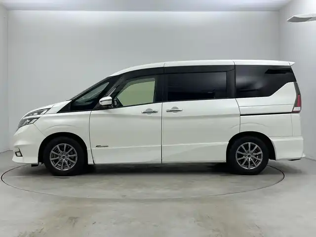 日産 セレナ ハイウェイスター Vセレクション 新潟県 2017(平29)年 9.5万km ブリリアントホワイトパール 両側パワースライドドア/左側ハンズフリードア/純正ナビ（Bluetooth・USB・CD・DVD・Blu-ray）/アラウンドビューモニター /プロパイロット　/追従クルーズコントロール/レーンキープアシスト　/前後コーナーセンサー　/パーキングアシスト　/アイドリングストップ/衝突被害軽減システム　/LEDオートライト　/純正ビルトインETC　/前方ドライブレコーダー/社外１５インチアルミホイール/スマートキー/保証書/取扱説明書