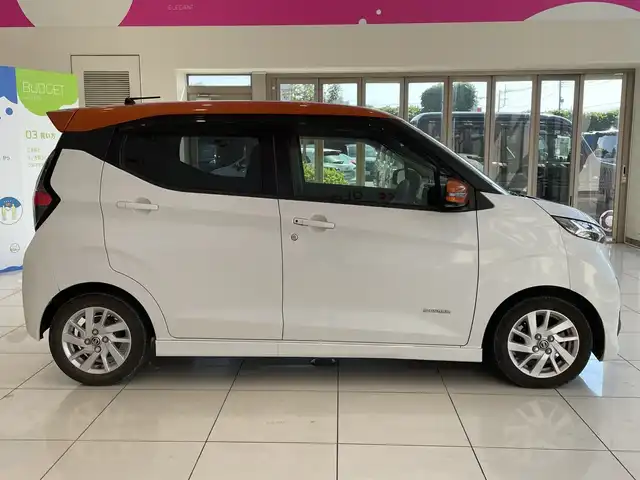 日産 デイズ HWS X プロパイロットED 埼玉県 2020(令2)年 4.5万km プレミアムサンシャインオレンジメタリック/シルキーホワイト エマージェンシーブレーキ/プロパイロット/純正9インチSDナビ/　　CD/DVD/BT/フルセグ/アラウンドビューモニター/レーダークルーズコントロール/ステアリングスイッチ/コーナーセンサー/スマートキー/ETC