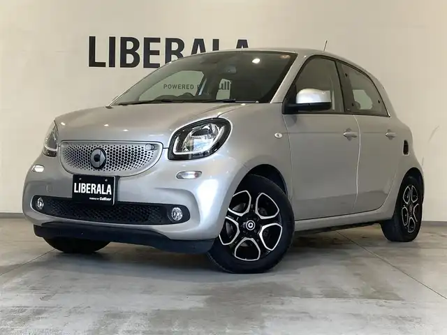 スマート ＭＣＣ スマート フォーフォー パッション 熊本県 2019(平31)年 3.7万km シルバー ・ワンオーナー/・キーレス/・自動緊急ブレーキ/・レーンキープ/・パーキングセンサー/・クルーズコントロール/・前席シートヒーター/・純正オーディオ/　【USB・AUX】/・バックカメラ/・ETC/・フォグランプ/・純正マット/・保証書/取説