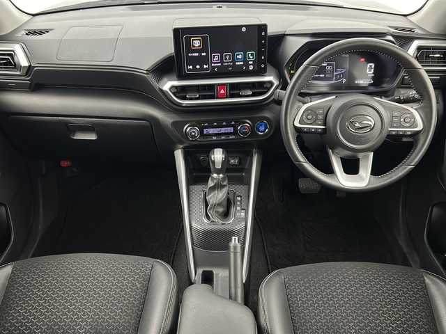 ダイハツ ロッキー プレミアム 宮城県 2020(令2)年 4.3万km ブラックマイカメタリック 禁煙車/スマートアシスト/・オートクルーズコントロール/・衝突回避支援/・レーンキープコントロール/・オートハイビーム/・コーナーセンサー/・リアクロストラフィックアラート/ブラインドスポットモニター/前席シートヒーター/純正9インチディスプレイオーディオ/（BT.AM.FM.USB.Ipod.Applecarplay）/アラウンドビューモニター/フルセグテレビ/ビルトインETC/ハーフレザーシート/革巻きステアリング/ステアリングスイッチ/プッシュスタート/スマートキー/スペアキー/純正フロアマット/純正ドアバイザー/LEDヘッドライト/LEDフォグランプ/純正17インチアルミホイール/横滑り防止機能/アイドリングストップ