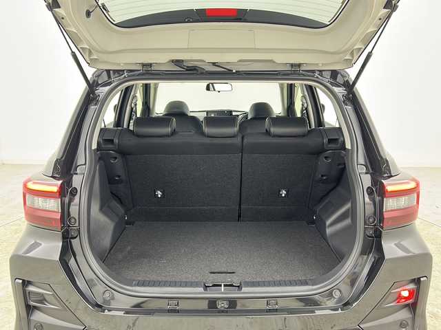 ダイハツ ロッキー プレミアム 宮城県 2020(令2)年 4.3万km ブラックマイカメタリック 禁煙車/スマートアシスト/・オートクルーズコントロール/・衝突回避支援/・レーンキープコントロール/・オートハイビーム/・コーナーセンサー/・リアクロストラフィックアラート/ブラインドスポットモニター/前席シートヒーター/純正9インチディスプレイオーディオ/（BT.AM.FM.USB.Ipod.Applecarplay）/アラウンドビューモニター/フルセグテレビ/ビルトインETC/ハーフレザーシート/革巻きステアリング/ステアリングスイッチ/プッシュスタート/スマートキー/スペアキー/純正フロアマット/純正ドアバイザー/LEDヘッドライト/LEDフォグランプ/純正17インチアルミホイール/横滑り防止機能/アイドリングストップ