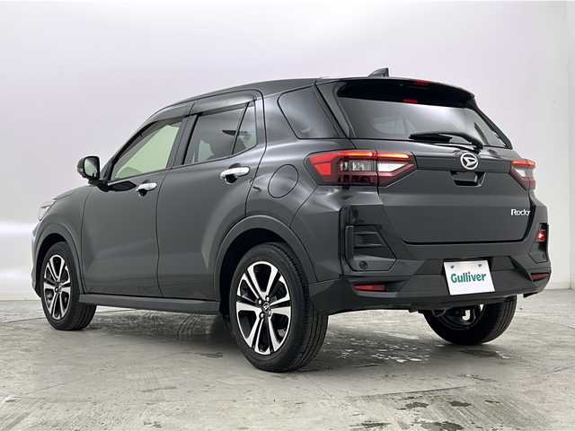 ダイハツ ロッキー プレミアム 宮城県 2020(令2)年 4.3万km ブラックマイカメタリック 禁煙車/スマートアシスト/・オートクルーズコントロール/・衝突回避支援/・レーンキープコントロール/・オートハイビーム/・コーナーセンサー/・リアクロストラフィックアラート/ブラインドスポットモニター/前席シートヒーター/純正9インチディスプレイオーディオ/（BT.AM.FM.USB.Ipod.Applecarplay）/アラウンドビューモニター/フルセグテレビ/ビルトインETC/ハーフレザーシート/革巻きステアリング/ステアリングスイッチ/プッシュスタート/スマートキー/スペアキー/純正フロアマット/純正ドアバイザー/LEDヘッドライト/LEDフォグランプ/純正17インチアルミホイール/横滑り防止機能/アイドリングストップ