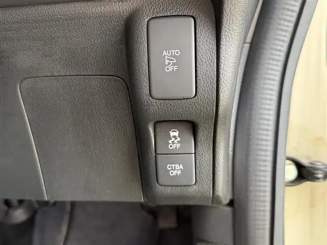 ホンダ Ｎ ＢＯＸ G ターボ Lパッケージ 青森県 2016(平28)年 9.3万km プレミアムアイボリーP 4WD・ターボ/社外SDナビ・フルセグTV/CD・DVD・Bluetooth/バックカメラ/両側パワースライドドア/前席シートヒーター/あんしんパッケージ/衝突軽減ブレーキ/クルーズコントロール/サイド・カーテンエアバッグ/パドルシフト/リアシートスライド/シートバックテーブル/ビルトインETC/HIDライト/スマートキー/プッシュスタート