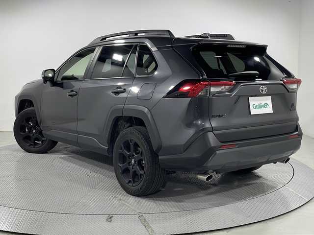 トヨタ ＲＡＶ４ アドベンチャー オフロードPKG 広島県 2022(令4)年 2.1万km グレーメタリック 純正9型ディスプレイオーディオ（AppleCarPlay/AndroidAuto/フルセグTV）/デジタルインナーミラー/ブラインドスポットモニター/マルチテレインセレクト/ブラック合皮シート/パワーシート/ポジションメモリー/シートヒーター/ベンチレーション/ステアリングヒーター/パワーバックドア/クリアランスソナー/パーキングサポートブレーキ/セーフティセンス/・プリクラッシュセーフティ/・レーントレーシングアシスト/・オートマチックハイビーム/・レーダークルーズコントロール/LEDヘッドランプ/純正18インチAW/ETC2.0/ドライブレコーダー