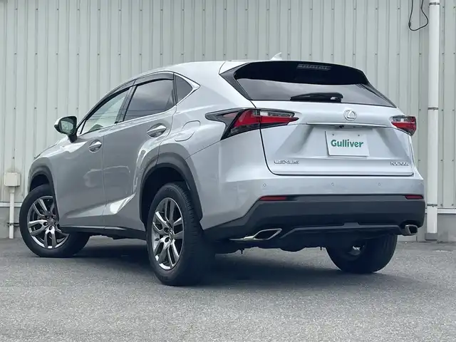 レクサス ＮＸ 200t バージョンL 山形県 2014(平26)年 6.1万km プラチナムシルバーメタリック 純正SDナビ/　　【CD DVD BD BT フルセグ USB AUX MSV】/全周囲カメラ/電動リアゲート/クルーズコントロール/LEDオートヘッドライト/茶革シート/パワーシート/シートエアコン/シートヒーター/ドライブレコーダー/アイドリングストップ/コーナーセンサー/ステアリングスイッチ/パドルシフト/ステアリングヒーター/IC付ターボ/電動格納ウィンカーミラー/BSM/フォグランプ/スマートキー×2/カードキー/ETC2.0