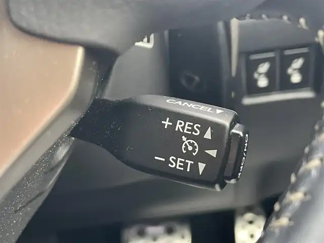 レクサス ＮＸ 200t バージョンL 山形県 2014(平26)年 6.1万km プラチナムシルバーメタリック 純正SDナビ/　　【CD DVD BD BT フルセグ USB AUX MSV】/全周囲カメラ/電動リアゲート/クルーズコントロール/LEDオートヘッドライト/茶革シート/パワーシート/シートエアコン/シートヒーター/ドライブレコーダー/アイドリングストップ/コーナーセンサー/ステアリングスイッチ/パドルシフト/ステアリングヒーター/IC付ターボ/電動格納ウィンカーミラー/BSM/フォグランプ/スマートキー×2/カードキー/ETC2.0