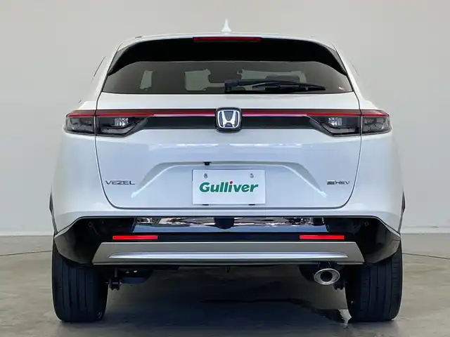 ホンダ ヴェゼル ハイブリッド e:HEV Z 新潟県 2021(令3)年 5.5万km プラチナホワイトパール 純正ナビ/バックカメラ/フルセグTV/ホンダセンシング/ミラーヒーター/イパーデアイサー/ブラインドスポットインフォメーション/ステアリングヒーター/ETC2.0/ハンズフリーアクセスパワーテールゲート（予約クローズ機能付）/オートライト/オートハイビーム/LEDヘッドライト/ブレーキホールド/パドルシフト/スポーツモード/エコモード/D席、N席シートヒーター/ダウンヒルアシストコントロール/本革巻きステアリング