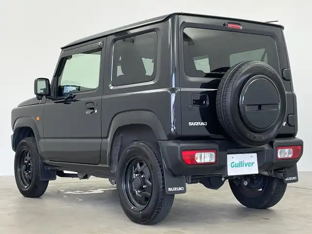 スズキ ジムニー XL 鹿児島県 2020(令2)年 1.6万km ブルーイッシュブラックパール3 ・純正ナビ/（フルセグTV/Bluetooth/CD/DVD/SD)/AVIC-RLS901II/・前席シートヒーター/・電動格納ミラー/・前方ドライブレコーダー/・革ステアリング/・ISOFIX/・リアプライバシーウィンドウ/・ETC/・スマートキー/・プッシュスタート/・純正16インチホイール/・純正ラバーフロアマット/・W＋Sエアバッグ/ABS/・カーテンエアバッグ/・横滑り防止装置/・ブレーキアシスト/・取扱説明書/・保証書/・社外マフラー