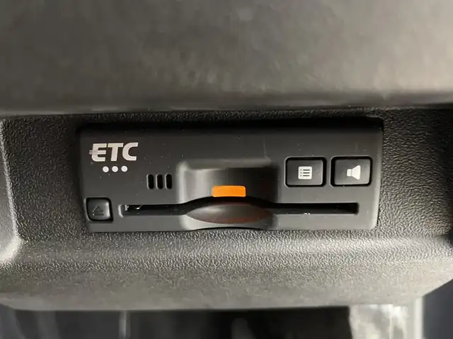 スズキ ジムニー XL 鹿児島県 2020(令2)年 1.6万km ブルーイッシュブラックパール3 ・純正ナビ/（フルセグTV/Bluetooth/CD/DVD/SD)/AVIC-RLS901II/・前席シートヒーター/・電動格納ミラー/・前方ドライブレコーダー/・革ステアリング/・ISOFIX/・リアプライバシーウィンドウ/・ETC/・スマートキー/・プッシュスタート/・純正16インチホイール/・純正ラバーフロアマット/・W＋Sエアバッグ/ABS/・カーテンエアバッグ/・横滑り防止装置/・ブレーキアシスト/・取扱説明書/・保証書/・社外マフラー