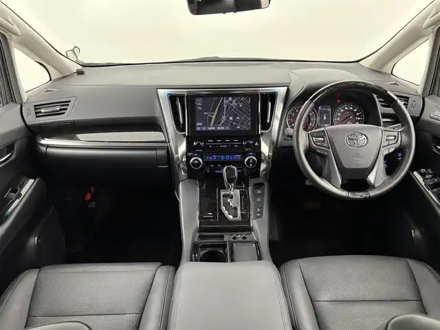 トヨタ アルファード S Cパッケージ 福岡県 2022(令4)年 4.1万km ホワイトパールクリスタルシャイン ツインムーンルーフ　/モデリスタエアロ　/純正ナビ／フルセグTV　/バックカメラ　/デジタルルームミラー　/ビルトインETC２．０　/ドライブレコーダー　/トヨタセーフティセンス　/レーダークルーズコントロール　/コーナーセンサー　/衝突軽減ブレーキ　/レーンキープ　/ブラインドスポットモニター　/アクセル踏み間違い防止　/オートマチックハイビーム　/ＭＴモード付ＡＴ　/両側電動スライドドア　/シートベンチレーション／ヒーター　/ステアリングヒーター　/シートメモリー付きパワーシート　/パワーバックドア/３眼LED
