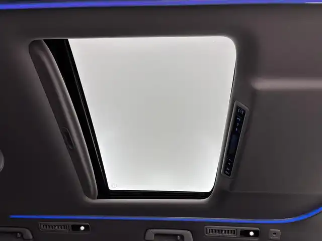 トヨタ アルファード S Cパッケージ 福岡県 2022(令4)年 4.1万km ホワイトパールクリスタルシャイン ツインムーンルーフ　/モデリスタエアロ　/純正ナビ／フルセグTV　/バックカメラ　/デジタルルームミラー　/ビルトインETC２．０　/ドライブレコーダー　/トヨタセーフティセンス　/レーダークルーズコントロール　/コーナーセンサー　/衝突軽減ブレーキ　/レーンキープ　/ブラインドスポットモニター　/アクセル踏み間違い防止　/オートマチックハイビーム　/ＭＴモード付ＡＴ　/両側電動スライドドア　/シートベンチレーション／ヒーター　/ステアリングヒーター　/シートメモリー付きパワーシート　/パワーバックドア/３眼LED