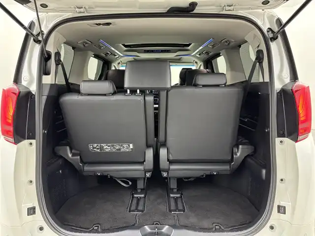 トヨタ アルファード S Cパッケージ 福岡県 2022(令4)年 4.1万km ホワイトパールクリスタルシャイン ツインムーンルーフ　/モデリスタエアロ　/純正ナビ／フルセグTV　/バックカメラ　/デジタルルームミラー　/ビルトインETC２．０　/ドライブレコーダー　/トヨタセーフティセンス　/レーダークルーズコントロール　/コーナーセンサー　/衝突軽減ブレーキ　/レーンキープ　/ブラインドスポットモニター　/アクセル踏み間違い防止　/オートマチックハイビーム　/ＭＴモード付ＡＴ　/両側電動スライドドア　/シートベンチレーション／ヒーター　/ステアリングヒーター　/シートメモリー付きパワーシート　/パワーバックドア/３眼LED