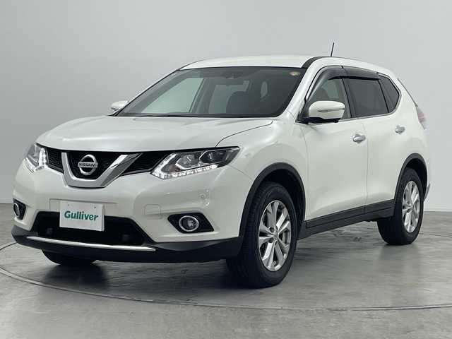 日産 エクストレイル 20X エマージェンシーブレーキ 群馬県 2014(平26)年 13.6万km ブリリアントホワイトパール 純正ナビ　全周囲カメラ　パートタイム４ＷＤ　シートヒーター　クルーズコントロール　純正ビルトインＥＴＣ　革巻きステアリング　ＬＥＤライト　オートライト　スマートキー　フォグランプ　プッシュスタート