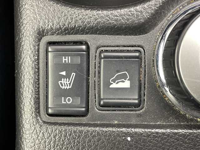 日産 エクストレイル 20X エマージェンシーブレーキ 群馬県 2014(平26)年 13.6万km ブリリアントホワイトパール 純正ナビ　全周囲カメラ　パートタイム４ＷＤ　シートヒーター　クルーズコントロール　純正ビルトインＥＴＣ　革巻きステアリング　ＬＥＤライト　オートライト　スマートキー　フォグランプ　プッシュスタート