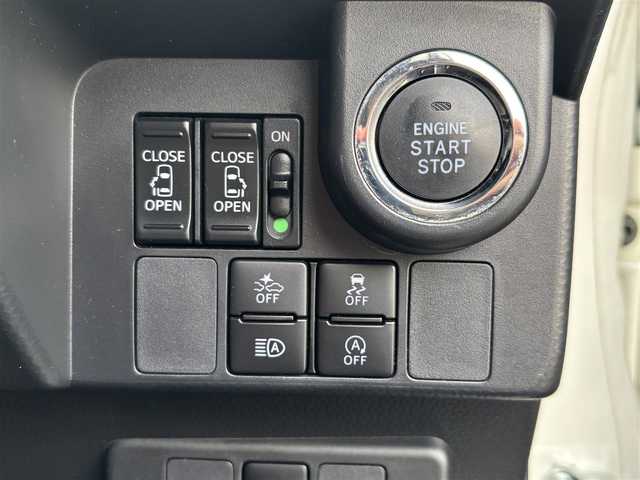 トヨタ タンク カスタムG－T 愛知県 2019(令1)年 3万km パールホワイトⅢ /禁煙//モデリスタエアロ（フロント・サイド・リアアンダー）//アルパイン9インチナビ//CD/DVD/BT/フルセグ/USB/HDMI/MSV//バックカメラ//パノラミックビューモニター//純正15AW//ドライブレコーダー//ビルトインETC//両側パワースライドドア//クルーズコントロール//PCS/LDA//コーナーセンサー（前後）//横滑り防止装置//アイドリングストップ//LEDオートライト//LEDフォグランプ//オートマチックハイビーム//オートリトラウィンカーミラー//LEDルームランプ//革巻きステアリング//ステアリングスイッチ//純正フロアマット//純正ドアバイザー//スペアスマートキー//新車時保証書//取扱説明書//ディーラー記録簿//R1/R2/R3/R4///記録簿//R4/R6/R7//////////////////////////