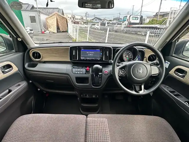 ホンダ Ｎ ＯＮＥ G SS ブラウンスタイルパッケージ 宮城県 2016(平28)年 6万km パールⅡ あんしんパッケージ/・シティブレーキアクティブシステム/・SRSエアバッグ（サイド/カーテン）/・グラブレール（運転席）/＝＝＝/純正ナビ（VXM-165VFi）ナビSDカード無/・CD/DVD/・Bluetooth/・フルセグTV/バックカメラ/ビルトインETC/シートヒーター/HIDヘッドライト/フォグランプ/オートライト/スマートキー＆プッシュスタート/電動格納ミラー/フロアマット/ドアバイザー