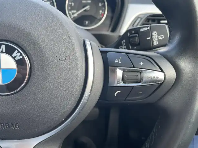 ＢＭＷ Ｘ１ xDrive 20i Mスポーツ 高知県 2017(平29)年 2.3万km サファイアブラックP ワンオーナー/コンフォートパッケージ/　・パワーバックドア/　・リアシートスライディング/バックレストリリース機能/４ＷＤ/純正HDDナビ　/　【ＡＭ／ＦＭ/BT】/バックカメラ/ミラー一体型ETC/アイドリングストップ/プッシュスタート