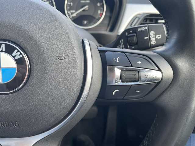 ＢＭＷ Ｘ１ xDrive 20i Mスポーツ 高知県 2017(平29)年 2.3万km サファイアブラックP ワンオーナー/コンフォートパッケージ/　・パワーバックドア/　・リアシートスライディング/バックレストリリース機能/４ＷＤ/純正HDDナビ　/　【ＡＭ／ＦＭ/BT】/バックカメラ/ミラー一体型ETC/アイドリングストップ/プッシュスタート