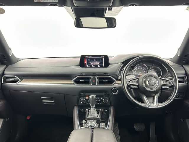 マツダ ＣＸ－８ XD Lパッケージ 大阪府 2018(平30)年 5.8万km マシーングレープレミアムM 純正ナビ　（ＣＤ　ＤＶＤ　ＳＤ　ＵＳＢ　ＢＴ　フルセグＴＶ）　/ＥＴＣ/レーダークルーズコントロール　/衝突軽減ブレーキ　/車線逸脱防止装置/全方位カメラ/BOSEプレミアムサウンド/ＥＴＣ　/前後コーナーセンサー　/ルーフキャリア　/前席・2列席シートヒーター/ステアリングヒーター/オートLEDヘッドライト/オートハイビーム/HUD/スマートキー/スペアキーあり/純正フロアマット