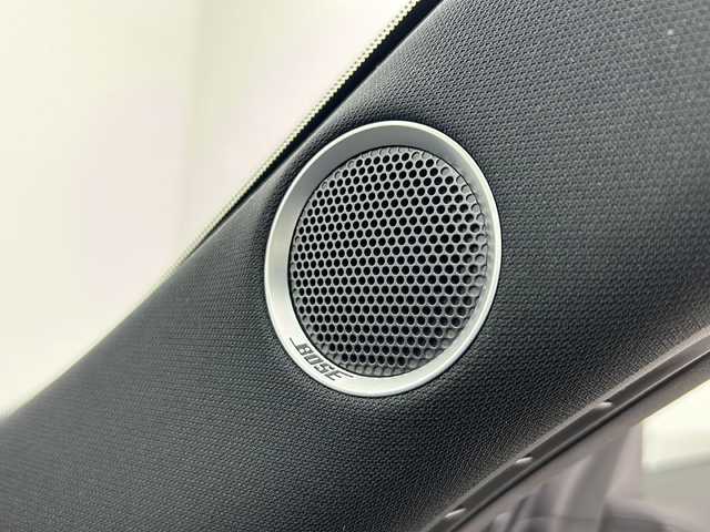 マツダ ＣＸ－８ XD Lパッケージ 大阪府 2018(平30)年 5.8万km マシーングレープレミアムM 純正ナビ　（ＣＤ　ＤＶＤ　ＳＤ　ＵＳＢ　ＢＴ　フルセグＴＶ）　/ＥＴＣ/レーダークルーズコントロール　/衝突軽減ブレーキ　/車線逸脱防止装置/全方位カメラ/BOSEプレミアムサウンド/ＥＴＣ　/前後コーナーセンサー　/ルーフキャリア　/前席・2列席シートヒーター/ステアリングヒーター/オートLEDヘッドライト/オートハイビーム/HUD/スマートキー/スペアキーあり/純正フロアマット