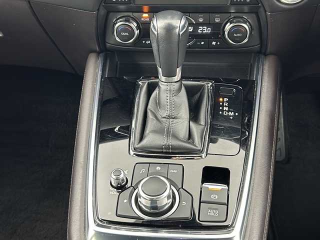 マツダ ＣＸ－８ XD Lパッケージ 大阪府 2018(平30)年 5.8万km マシーングレープレミアムM 純正ナビ　（ＣＤ　ＤＶＤ　ＳＤ　ＵＳＢ　ＢＴ　フルセグＴＶ）　/ＥＴＣ/レーダークルーズコントロール　/衝突軽減ブレーキ　/車線逸脱防止装置/全方位カメラ/BOSEプレミアムサウンド/ＥＴＣ　/前後コーナーセンサー　/ルーフキャリア　/前席・2列席シートヒーター/ステアリングヒーター/オートLEDヘッドライト/オートハイビーム/HUD/スマートキー/スペアキーあり/純正フロアマット