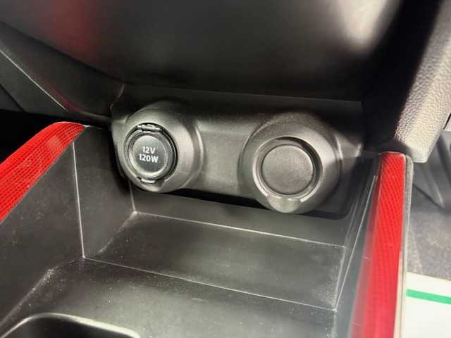 スズキ スイフト スポーツ セーフティPKG 大阪府 2018(平30)年 3.2万km プレミアムシルバーメタリック 純正ナビ/フルセグ/BT/CD/DVD/全方位カメラ/衝突軽減ブレーキ/車線逸脱警報/レーダークルーズコントロール/シートヒーターD席/ドライブレコーダー/ビルトインETC/LEDヘッドライト/純正アルミホイール/パドルシフト/スマートキー×2