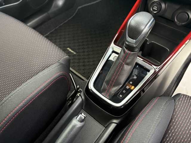 スズキ スイフト スポーツ セーフティPKG 大阪府 2018(平30)年 3.2万km プレミアムシルバーメタリック 純正ナビ/フルセグ/BT/CD/DVD/全方位カメラ/衝突軽減ブレーキ/車線逸脱警報/レーダークルーズコントロール/シートヒーターD席/ドライブレコーダー/ビルトインETC/LEDヘッドライト/純正アルミホイール/パドルシフト/スマートキー×2