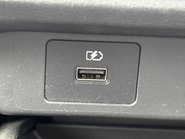 日産 ノート S 宮城県 2022(令4)年 9万km ダークメタルグレー 登録時走行距離８９８８８ｋｍ/ワンオーナー/全方位カメラ　　/エマージェンシーブレーキ/純正ナビ/・フルセグテレビ/・Bluetooth/・CD/DVD/・AM/FM/レーンキープアシスト/純正ドライブレコーダー（前）/駐車支援/純正ＥＴＣ２．０/オートホールド/ブラインドスポットモニター/横滑り防止機能/オートライト/オートハイビーム/電動パーキング/プッシュスタート/スマートキー/スペアキー/ステアリングリモコン/純正フロアマット/LEDヘッドライト/フォグランプ/コーナーセンサー/ウインカーミラー