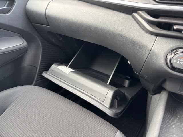 日産 ノート S 宮城県 2022(令4)年 9万km ダークメタルグレー 登録時走行距離８９８８８ｋｍ/ワンオーナー/全方位カメラ　　/エマージェンシーブレーキ/純正ナビ/・フルセグテレビ/・Bluetooth/・CD/DVD/・AM/FM/レーンキープアシスト/純正ドライブレコーダー（前）/駐車支援/純正ＥＴＣ２．０/オートホールド/ブラインドスポットモニター/横滑り防止機能/オートライト/オートハイビーム/電動パーキング/プッシュスタート/スマートキー/スペアキー/ステアリングリモコン/純正フロアマット/LEDヘッドライト/フォグランプ/コーナーセンサー/ウインカーミラー