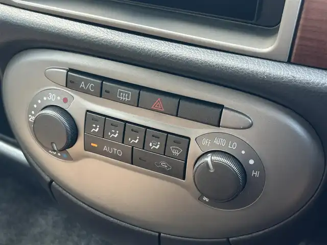 ダイハツ ミラ ジーノ プレミアムX 東京都 2008(平20)年 8.8万km ルージュレッドクリスタルメタリック フロントフォグランプ/MOMO製本木製ステアリングホイール/木目調シフトノブ/タン革/スエード調ファブリックコンビシート/carrozzeriaオーディオ（MVH-5600）/・Bluetoothオーディオ/AUX/FM/AM/ETC/取扱説明書/保証書