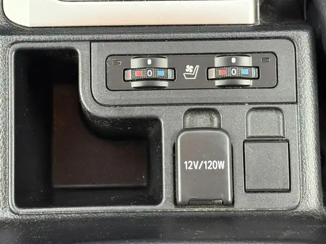 トヨタ ランドクルーザー プラド TX Lパッケージ マットブラED 愛知県 2022(令4)年 2.1万km ブラック 純正9インチナビ/バックカメラ/ムーンルーフ/プリクラッシュセーフティ/レーダークルーズコントロール/ブラックレザーシート/パワーシート/シートヒーター/シートベンチレーション/ETC2.0/LEDヘッドライト/オートマチックハイビーム/ルーフレール/純正18インチアルミホイール