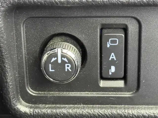 トヨタ ランドクルーザー プラド TX Lパッケージ マットブラED 愛知県 2022(令4)年 2.1万km ブラック 純正9インチナビ/バックカメラ/ムーンルーフ/プリクラッシュセーフティ/レーダークルーズコントロール/ブラックレザーシート/パワーシート/シートヒーター/シートベンチレーション/ETC2.0/LEDヘッドライト/オートマチックハイビーム/ルーフレール/純正18インチアルミホイール