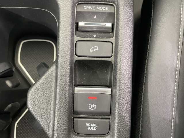 ホンダ ヴェゼル ハイブリッド e:HEV Z 栃木県 2021(令3)年 3.8万km プラチナホワイトパール 純正ナビ/(ワンセグTV/Bluetooth/SD/USB)/Honda SENSING/全方位カメラ/ETC2.0車載器/純正アルミホイール/ドライブレコーダー/禁煙車/ワイヤレス充電器/寒冷地仕様/運転席助手席シートヒーター/ハンズフリーアクセスパワーテールゲート/LEDシーケンシャルターンシグナルランプ/マルチビューカメラシステム/プレミアムオーディオ/コーナーセンサー/衝突軽減システム/横滑り防止装置/ダウンヒルアシストコントロール/スマートキー/プッシュスタート