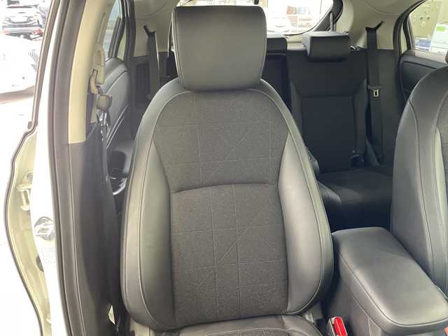 ホンダ ヴェゼル ハイブリッド e:HEV Z 栃木県 2021(令3)年 3.8万km プラチナホワイトパール 純正ナビ/(ワンセグTV/Bluetooth/SD/USB)/Honda SENSING/全方位カメラ/ETC2.0車載器/純正アルミホイール/ドライブレコーダー/禁煙車/ワイヤレス充電器/寒冷地仕様/運転席助手席シートヒーター/ハンズフリーアクセスパワーテールゲート/LEDシーケンシャルターンシグナルランプ/マルチビューカメラシステム/プレミアムオーディオ/コーナーセンサー/衝突軽減システム/横滑り防止装置/ダウンヒルアシストコントロール/スマートキー/プッシュスタート