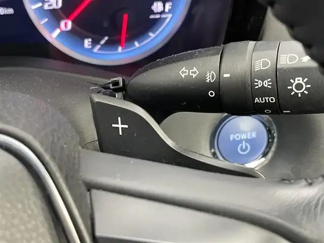 トヨタ クラウン ハイブリッド RS アドバンス 埼玉県 2019(令1)年 4.2万km プレシャスブラックパール 純正１２．３型ナビ　地デジＴＶ　パノラミックビューモニター　ＥＴＣ２．０　レーダークルコン　レザーシート　シートヒーター　ベンチレーション　ステアリングヒーター　パワーシート　ＢＳＭ　前方ドラレコ