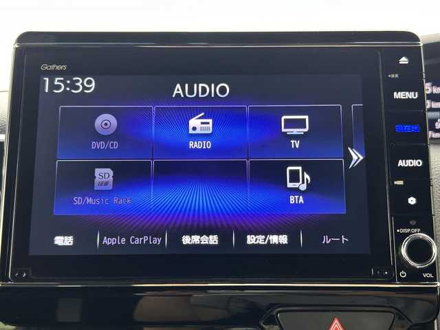 ホンダ Ｎ ＢＯＸ カスタム L ターボ 埼玉県 2021(令3)年 1.8万km プラチナホワイトパール 純正８インチプレミアムインターナビ　ＡｐｐｌｅＣａｒＰｌａｙ　ＣＤ　ＤＶＤ　Ｂｌｕｅｔｏｏｔｈ　両側パワースライドドア　ハーフレザー　オートクルーズコントロール　ホンダセンシング