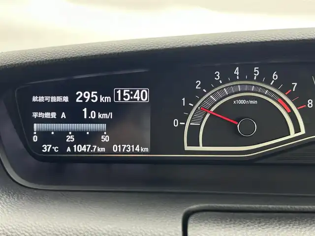 ホンダ Ｎ ＢＯＸ カスタム L ターボ 埼玉県 2021(令3)年 1.8万km プラチナホワイトパール 純正８インチプレミアムインターナビ　ＡｐｐｌｅＣａｒＰｌａｙ　ＣＤ　ＤＶＤ　Ｂｌｕｅｔｏｏｔｈ　両側パワースライドドア　ハーフレザー　オートクルーズコントロール　ホンダセンシング