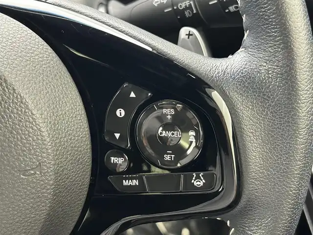 ホンダ Ｎ ＢＯＸ カスタム L ターボ 埼玉県 2021(令3)年 1.8万km プラチナホワイトパール 純正８インチプレミアムインターナビ　ＡｐｐｌｅＣａｒＰｌａｙ　ＣＤ　ＤＶＤ　Ｂｌｕｅｔｏｏｔｈ　両側パワースライドドア　ハーフレザー　オートクルーズコントロール　ホンダセンシング
