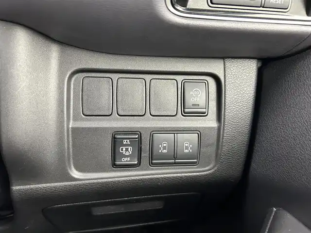 日産 セレナ ハイウェイスター V 愛知県 2020(令2)年 6.3万km ブリリアントホワイトパール 純正ナビ/（CD/ラジオ/BT/フルセグ）/デジタルインナーミラー/全方位モニター/ETC/プロパイロット/ブラインドスポットモニター/衝突防止システム/車線逸脱抑制/オートライト/オートハイビーム/フォグランプ/アイドリングストップ/両側パワースライドドア/ドアバイザー/スタッドレスタイヤ4本車載