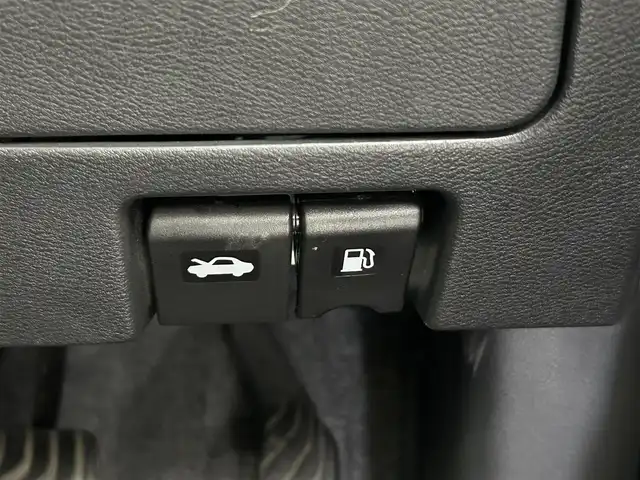日産 セレナ ハイウェイスター V 愛知県 2020(令2)年 6.3万km ブリリアントホワイトパール 純正ナビ/（CD/ラジオ/BT/フルセグ）/デジタルインナーミラー/全方位モニター/ETC/プロパイロット/ブラインドスポットモニター/衝突防止システム/車線逸脱抑制/オートライト/オートハイビーム/フォグランプ/アイドリングストップ/両側パワースライドドア/ドアバイザー/スタッドレスタイヤ4本車載