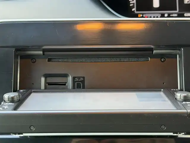 日産 セレナ ハイウェイスター V 兵庫県 2020(令2)年 6.3万km ブリリアントホワイトパール 純正ナビ/（CD/ラジオ/BT/フルセグ）/デジタルインナーミラー/全方位モニター/ETC/プロパイロット/ブラインドスポットモニター/衝突防止システム/車線逸脱抑制/オートライト/オートハイビーム/フォグランプ/アイドリングストップ/両側パワースライドドア/ドアバイザー/スタッドレスタイヤ4本車載