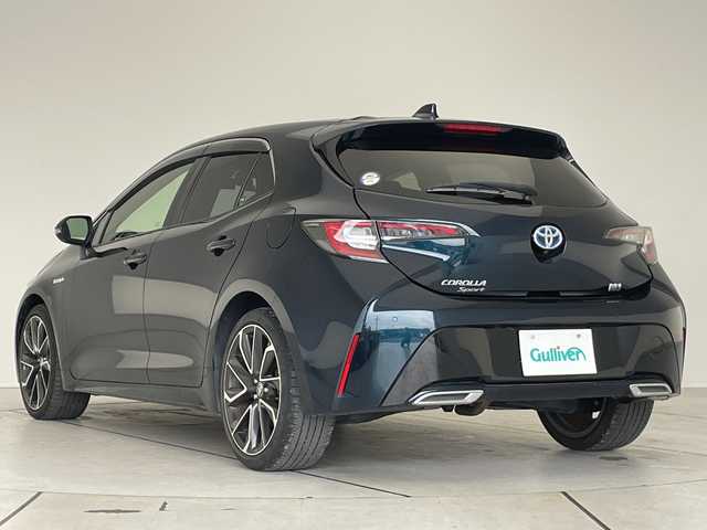 トヨタ カローラ スポーツ ハイブリッドG Z 愛知県 2019(平31)年 3.7万km ブラッキッシュアゲハガラスフレーク 純正ナビ　SDカードなし/レーダークルーズコントロール/バックカメラ/コーナーセンサー/純正アルミホイール/ブラインドスポットモニター/LEDヘッドライト/オートマチックハイビーム/ドライブレコーダー/ETC/衝突軽減システム/フルセグ/ＣＤ/Bluetooth/ステアリングスイッチ/スマートキー/プッシュスタート