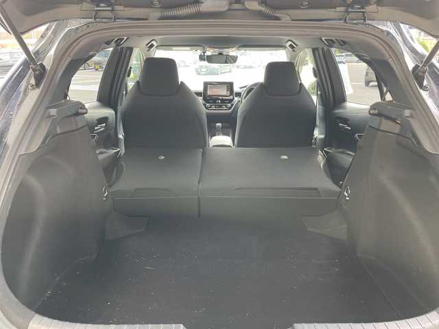 トヨタ カローラ スポーツ ハイブリッドG Z 愛知県 2019(平31)年 3.7万km ブラッキッシュアゲハガラスフレーク 純正ナビ　SDカードなし/レーダークルーズコントロール/バックカメラ/コーナーセンサー/純正アルミホイール/ブラインドスポットモニター/LEDヘッドライト/オートマチックハイビーム/ドライブレコーダー/ETC/衝突軽減システム/フルセグ/ＣＤ/Bluetooth/ステアリングスイッチ/スマートキー/プッシュスタート