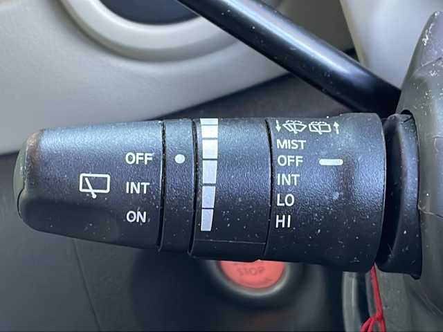 日産 キューブ 15X Vセレクション 岐阜県 2016(平28)年 7.8万km ビターショコラ 禁煙車/純正ナビ/フルセグTV/バックカメラ/アイドリングストップ/ビルトインETC/ドライブレコーダー/社外アルミホイール/純正フロアマット/フォグライト/オートエアオン/オートライト/プッシュスタート/スマートキー/スペアキー