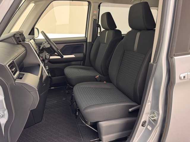 トヨタ ルーミー カスタムG 兵庫県 2023(令5)年 2万km ブライトシルバーM 純正SDナビ/フルセグ CD DVD BT MSV/両側パワースライドドア/レーダークルーズコントロール/LKA/衝突軽減ブレーキ/コーナーセンサー/電子パーキング/HOLD/LEDヘッドライト/フォグライト/オートライト/オートハイビーム/アイドリングストップ/スマートキー/プッシュスタート