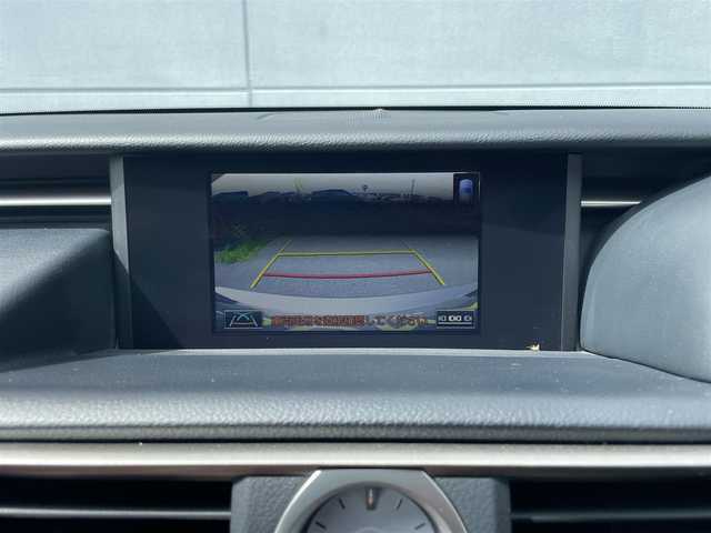 レクサス ＲＣ 300h Fスポーツ 千葉県 2015(平27)年 7.3万km ソニックチタニウム 純正ナビ /ラジオ/CD/DVD/Bluetooth/フルセグTV /バックカメラ /ビルトインETC /クルーズコントロール /D/N席シートヒーター /D/N席ベンチレーション/D/N席パワーシート /前後コーナーセンサー /レザーシート /スマートキー/ダブルエアバック/革巻きステアリング/オートライト/フォグランプ