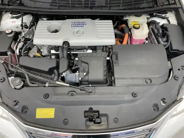 レクサス ＣＴ 200h バージョンL 滋賀県 2014(平26)年 9万km ホワイトパールクリスタルシャイン 禁煙車/純正ナビ/（CD/DVD/フルセグTV/BT/AUX/SD/FM/AM）/バックカメラ/クルーズコントロール/ビルトインETC/パドルシフト/レザーシート/シートヒーター/コーナーセンサー/自動防眩ミラー/プッシュスタート/スマートキー/純正フロアマット/LEDヘッドライト/純正17インチAW