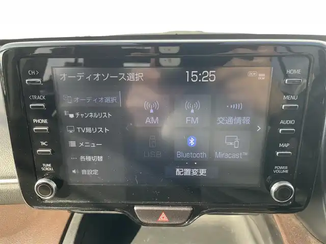 トヨタ ヤリスクロス ハイブリッド Z 熊本県 2021(令3)年 5.4万km ブラックマイカ 純正ディスプレイオーディオ/・ナビキット/・AM/FM/BT/Miracast/・フルセグTV/・テレビキャンセラー/トヨタセーフティセンス/・プリクラッシュセーフティ/・レーントレーシングアシスト/・ブラインドスポットモニター/・リアクロストラフィックアラート/・ロードサインアシスト/・パーキングサポートブレーキ/・オートマチックハイビーム/ハーフレザーシート/D席パワーシート/前席シートヒーター/ETC/電動パーキングブレーキ/革巻きステアリング/ステアリングスイッチ/純正フロアマット/LEDヘッドライト/電動格納ミラー/ウインカーミラー/ドアバイザー/プッシュスタート